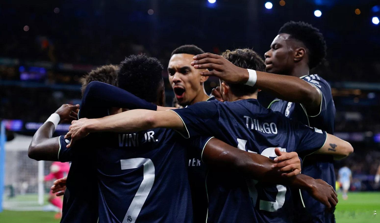 晋级1/4决赛✅我们下轮的对手➡️拜仁慕尼黑与亚特兰大的胜者皇马 halamad