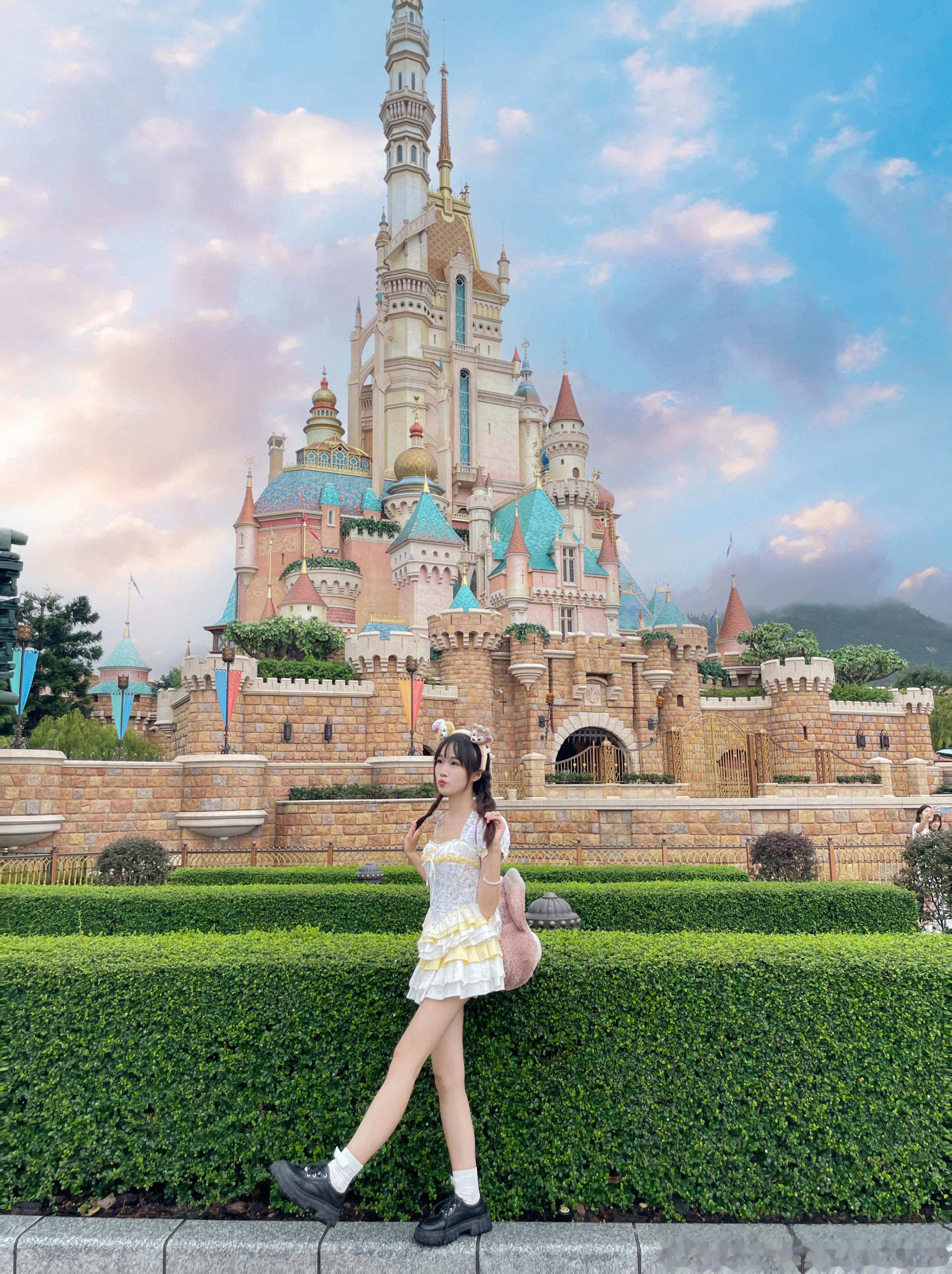 🎀𝑫𝒊𝒔𝒏𝒆𝒚 𝒅𝒂𝒚💒🎠🫧  ​​​