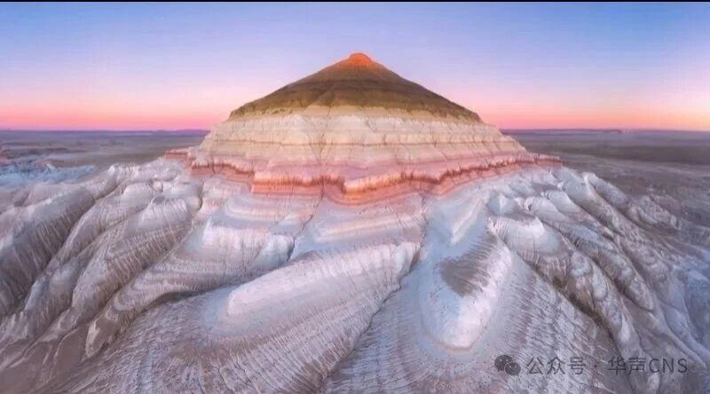 哈萨克斯坦的壮丽山峰、山谷和奇峰异景
哈萨克斯坦
当你翻开世界地图，寻找哈萨克斯
