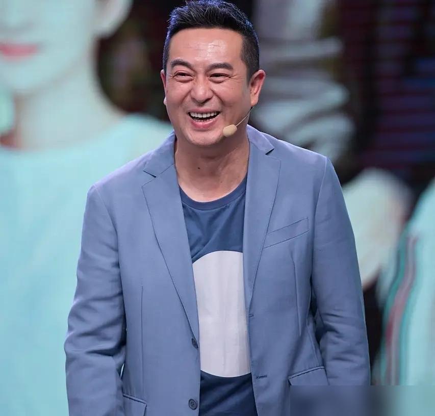 张嘉益真被雷佳音、张颂文挤兑得没戏拍了？我告诉你，你把这帮叔圈的饭局想得太简单了
