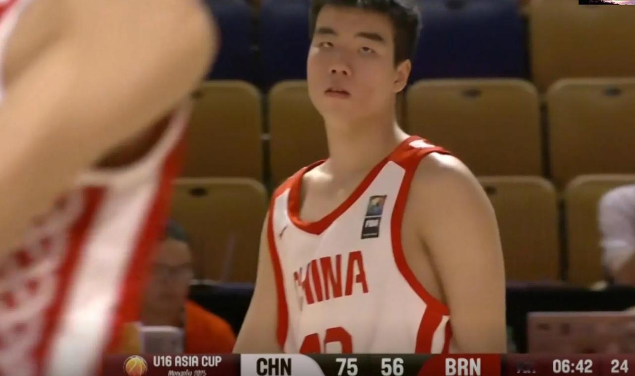 9月5日下午，中国男篮在2025年U16男篮亚洲杯四分之一决赛中以84：69击败