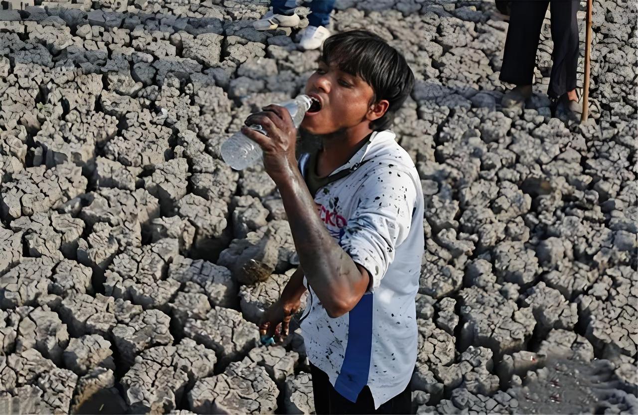 夏日炎炎，印度似火烧，安有万全策，解得一地凉？
截至2026年5月27日，印度正