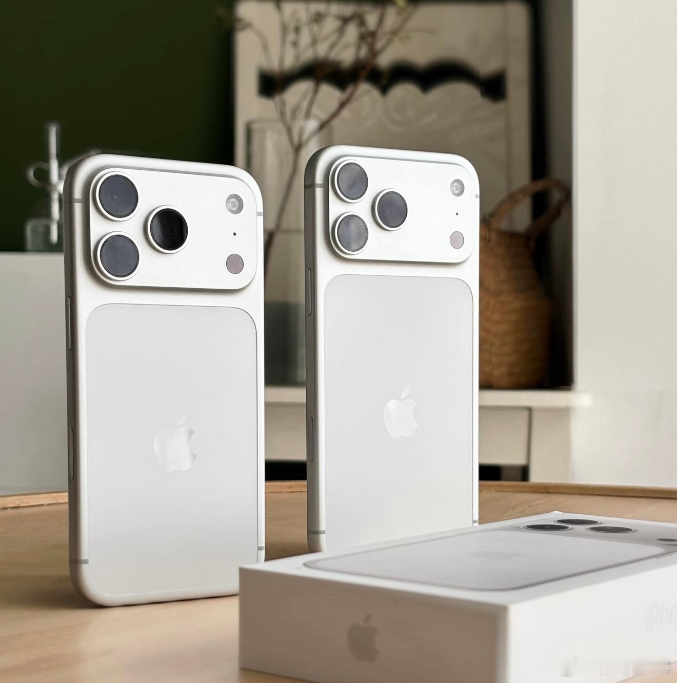 曝iPhone17系列激活量本周破千万果子底蕴还是强，一下就把不少钉子户炸出来了