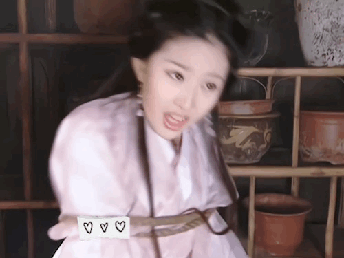 哈哈，笑死～吓我们刘亦菲女神一大跳！哪些女生让你一眼就喜欢的刘亦菲仙女照 刘亦菲