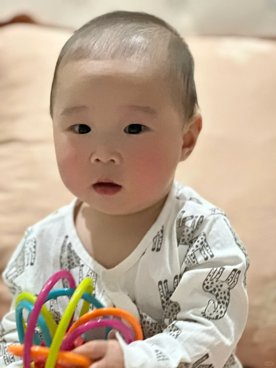 孩子身上有3个特征是典型的“聪明相”