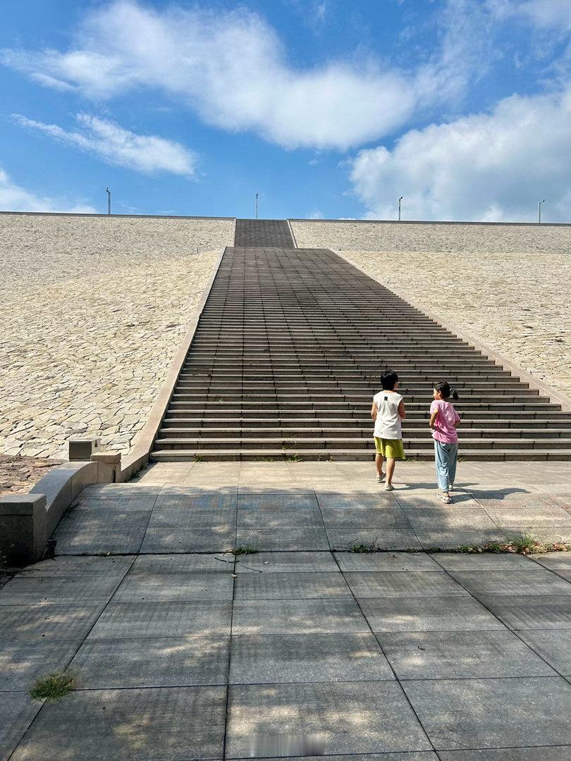 父婴带娃回来了！男性朋友带娃局新师傅一直给我分享他带柚子哥哥玩耍的过程～还有超级