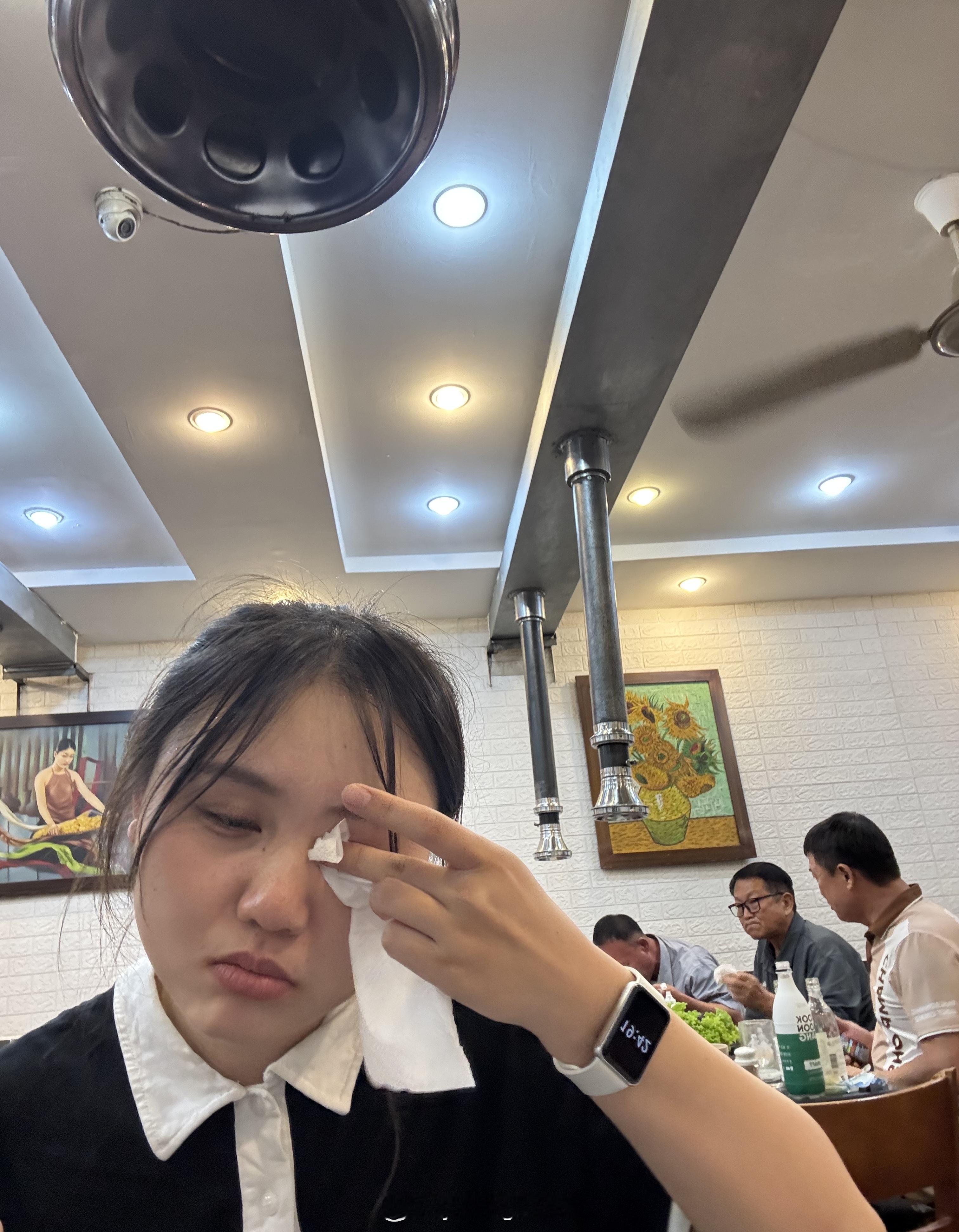 我被好吃哭就这样 