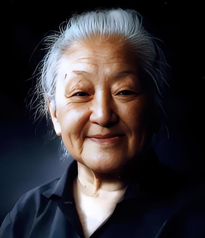 “中国居里夫人”何泽慧：深耕核物理筑护国核盾
世人皆知居里夫人惊艳世界，却少有人