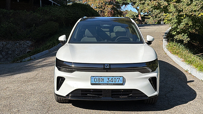 【极氪7X登陆韩国市场，看韩国媒体如何评价！】极氪 7X 正式登陆韩国市场，它也