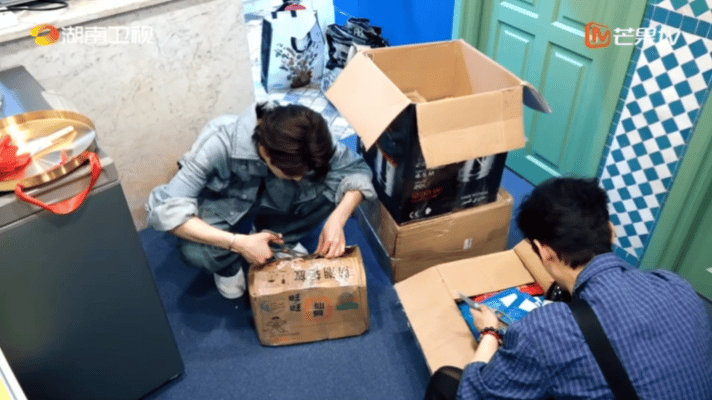 林大厨说这餐厅我不开了摩洛哥的超高开店成本直接把林大厨吓到了，直言“开下去亏本啦