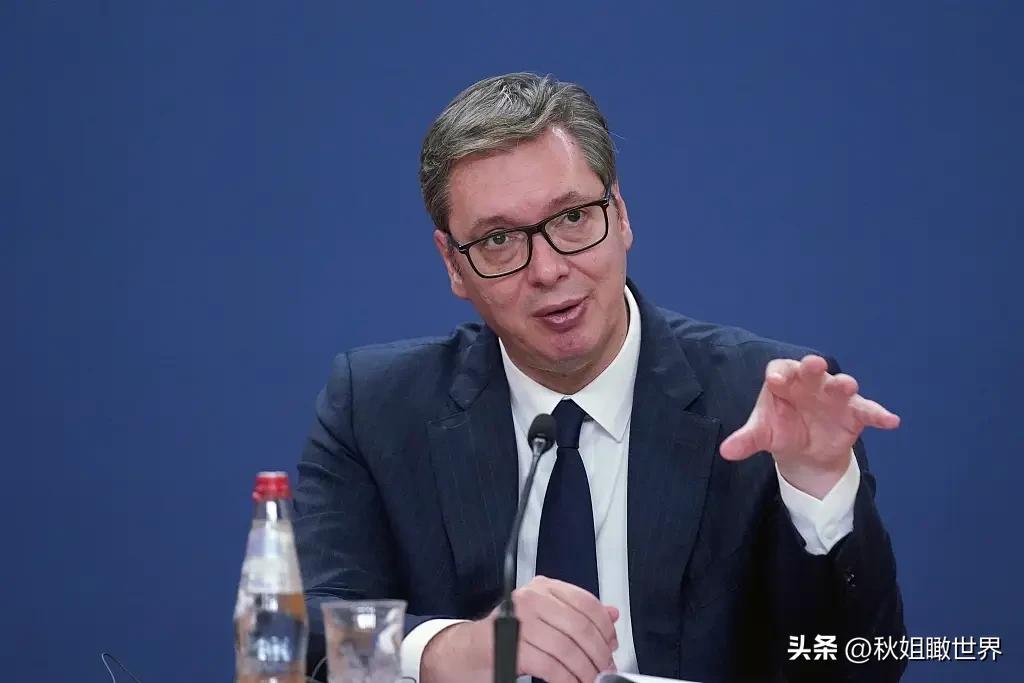 马克龙来过了，特朗普来过了，普京来过了，24日武契奇也来，。
 
多国政要接连来