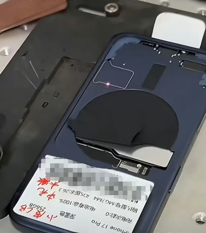 华强北iPhone17Pro激光改卡槽 还是那句话，你永远可以相信华强北！！！华