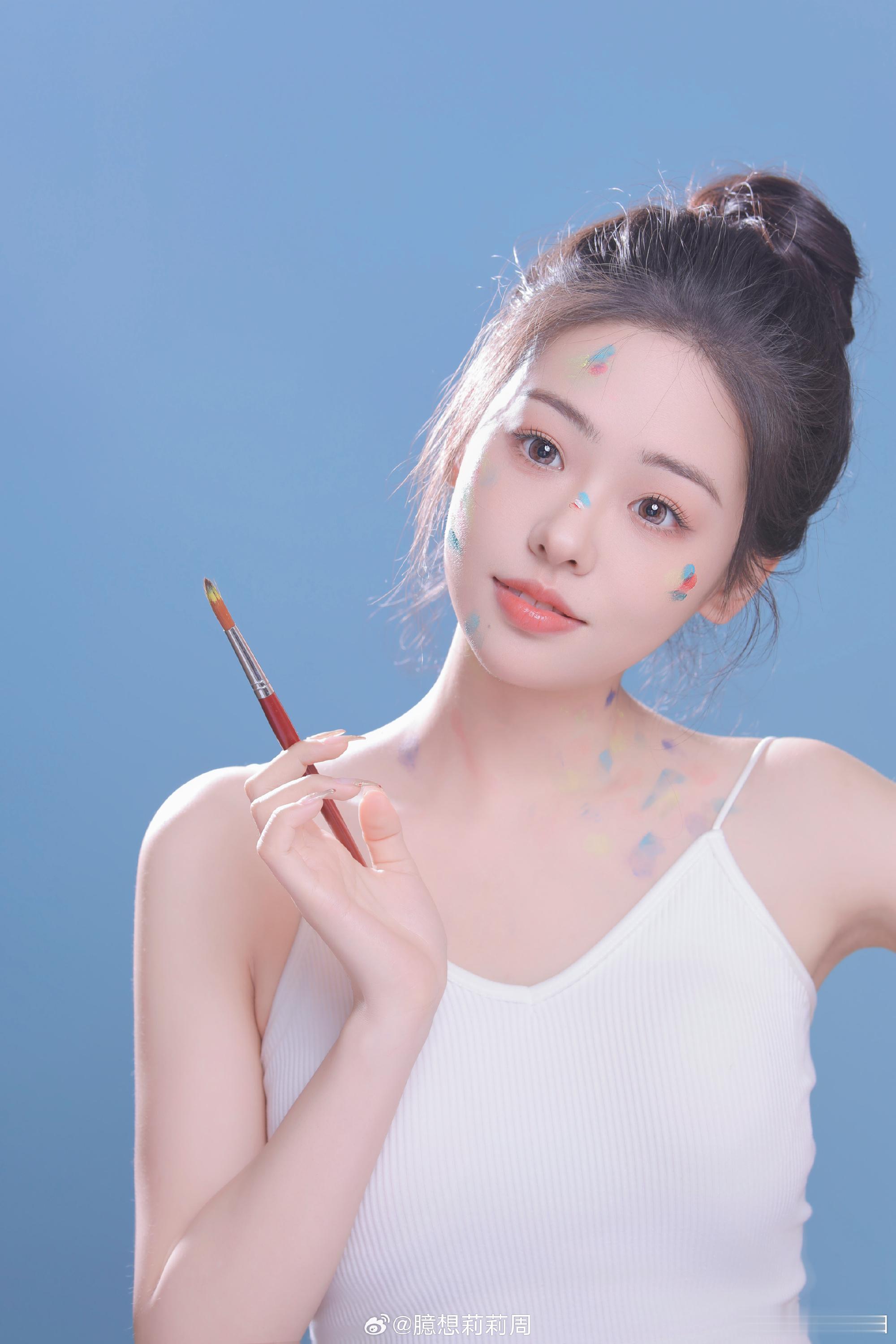 #重庆约拍[超话]##重庆约拍啦[超话]##重庆约片啦[超话]# 小画家🧑‍?