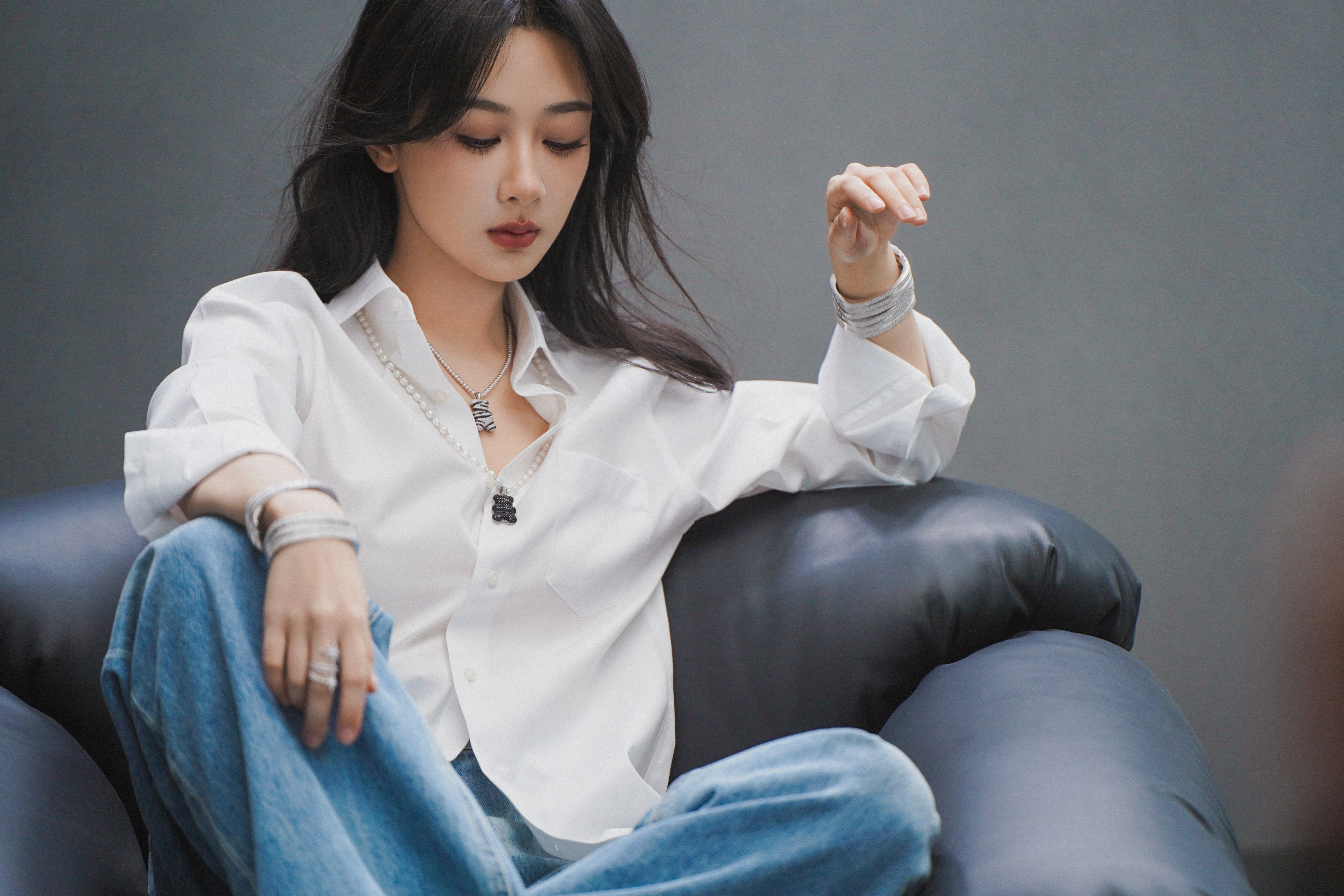 杨紫  yz杨紫董竹君 yz杨紫玉兰花开君再来“敬你恣意蔓生的野心，敬你永无止尽