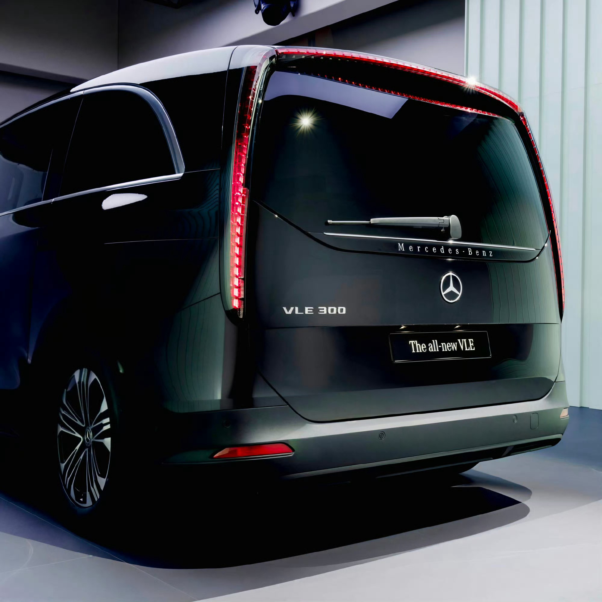 奔驰VLE尾部挺好看的 