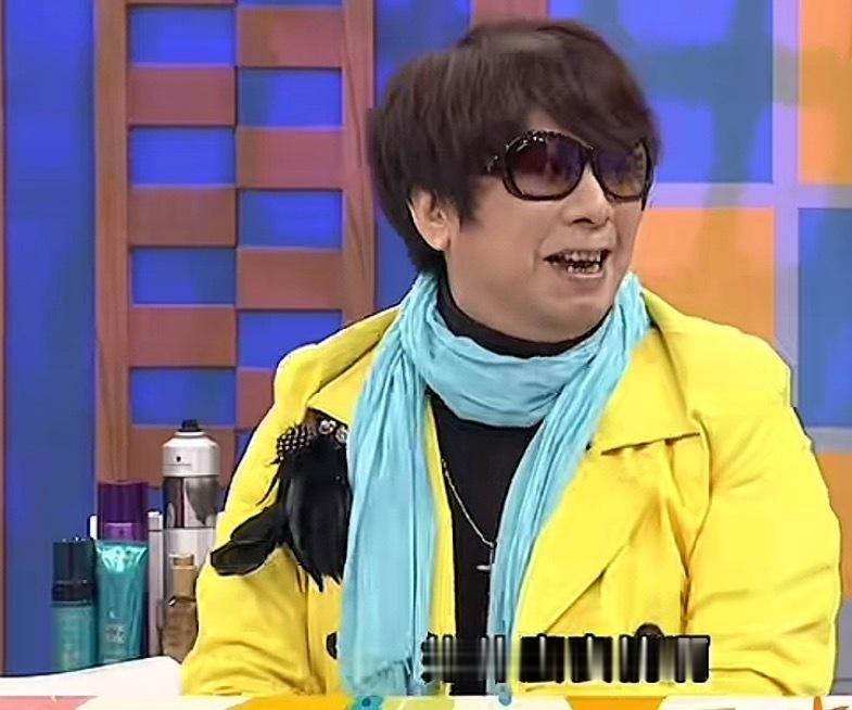 当代人类只焦虑自己是不是皮肤紧致五官美不美是不是显老，很少有人焦虑自己是不是脑子