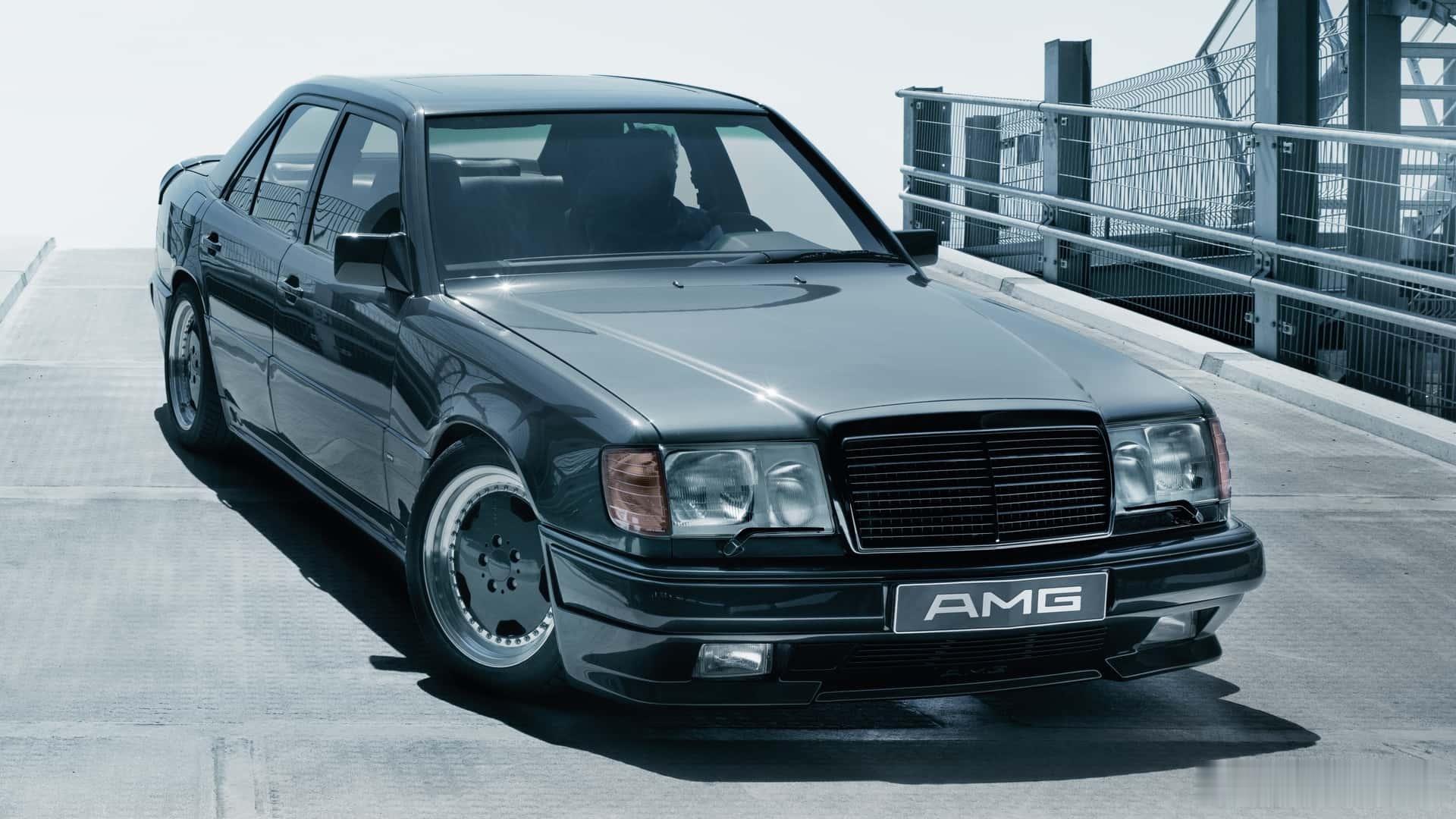 HWA用W201的底子复刻190 E 2.5-16 Evo II ，M276的V