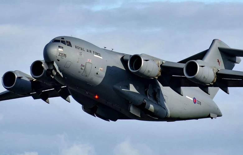 国际军事圈至今仍在热议一场堪称“生死博弈”的特殊救援，美军F-15E“打击鹰”战