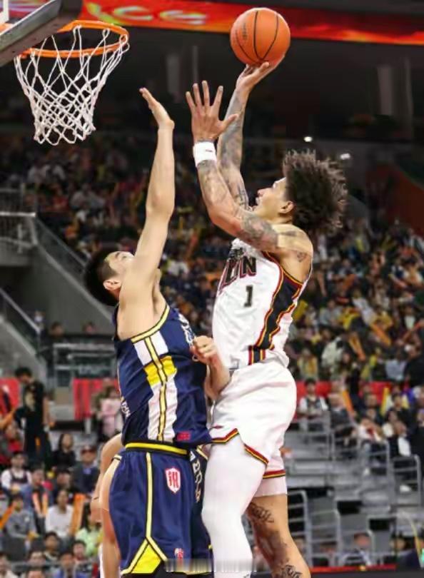 cba 广东89-81吉林！比赢球更可怕的是杜峰赛后这番话，老毛病又犯了广东男篮