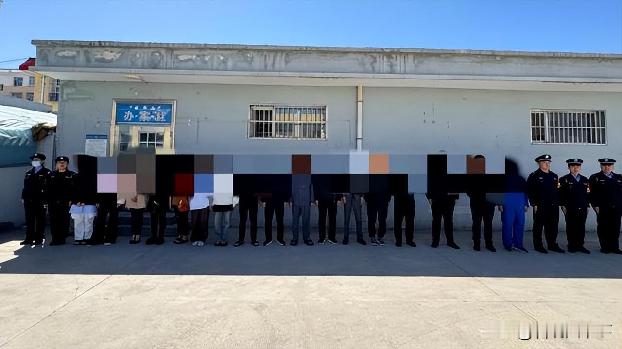 山西河曲县，警方在巡查时，意外发现了一些人在当地从事卖淫活动，可追查到涉事场所后