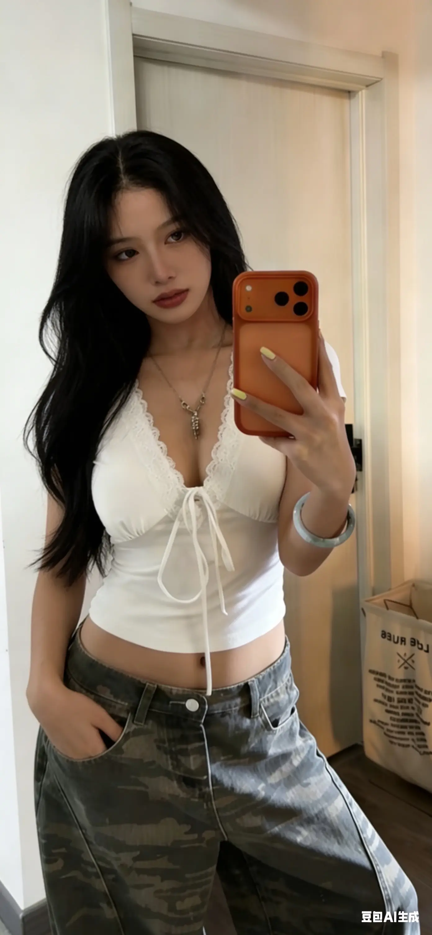 老婆 我和那些男的不一样我是女的。