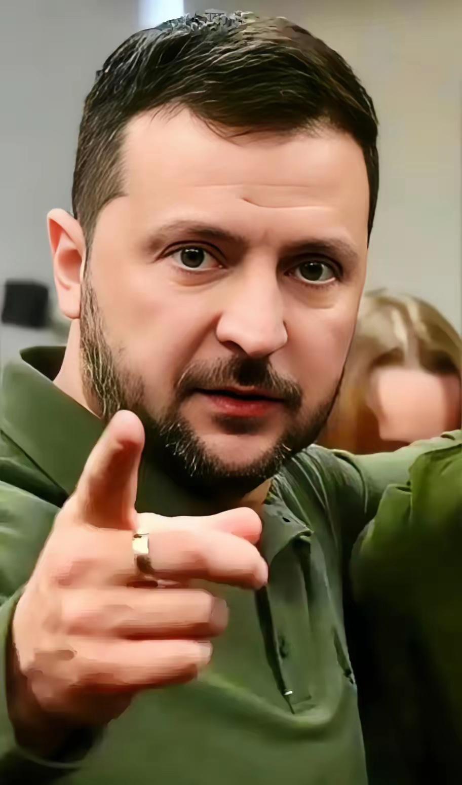 泽连斯基的心估计凉透了，自己打了快四年了，就是想加入北约，结果突然发现，加入北约