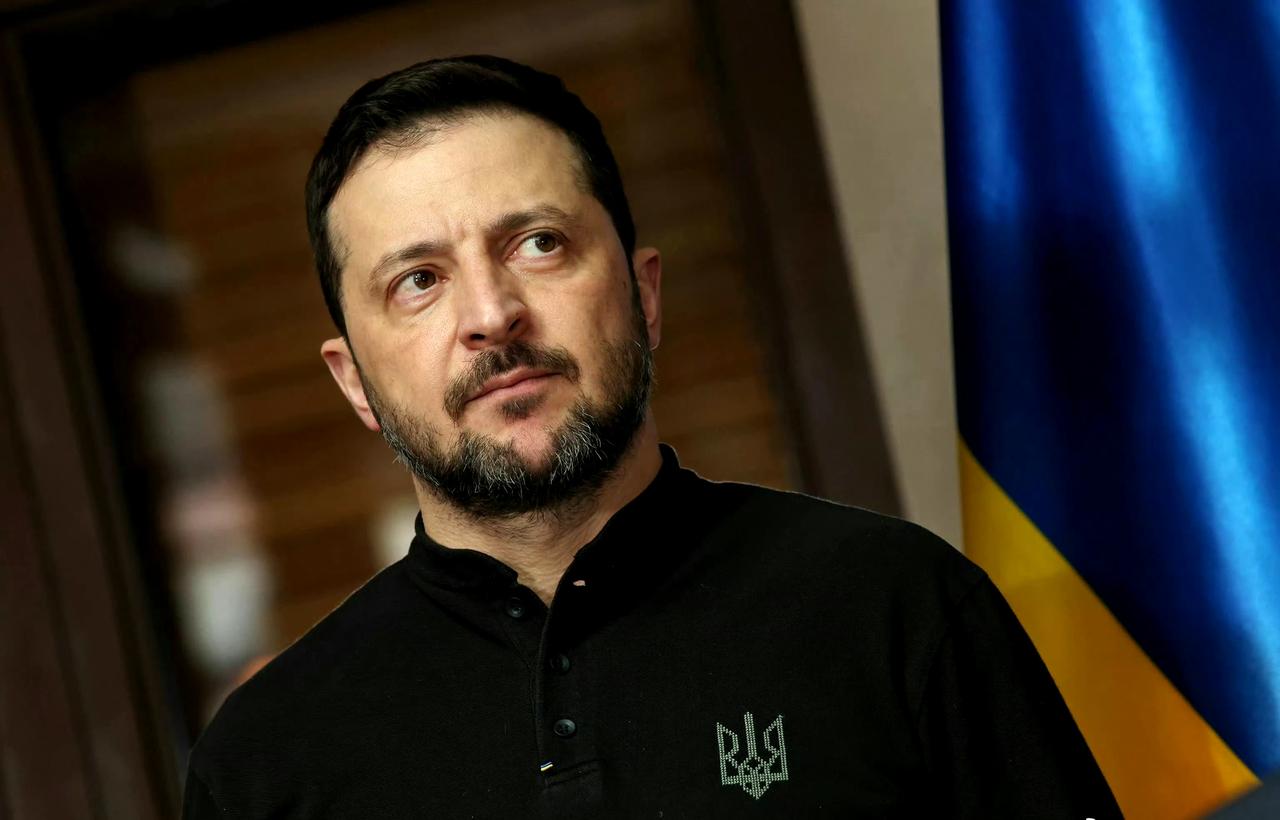 泽连斯基诽议中俄关系，声称俄罗斯日益依赖中国，前所未有地将如此之多的国家主权交于