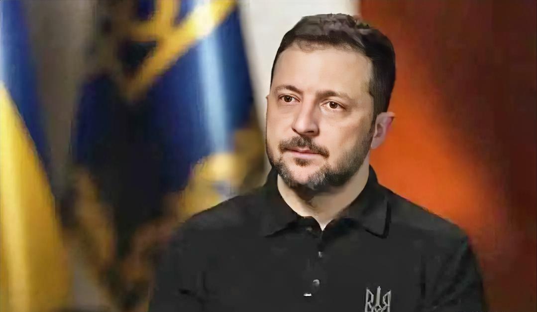 美国决定终止对乌无休止援助，理由是美纳税人钱被滥用。
 
12月2日，美国白宫新