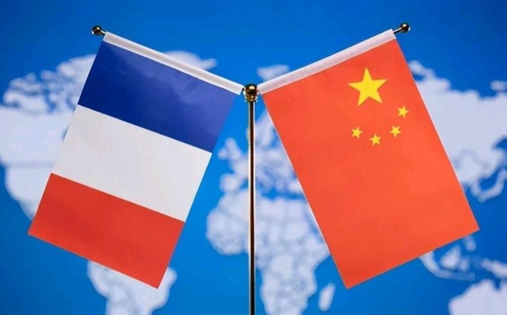 法国等不及了！要主动找中国谈！

欧洲老牌强国法国这次彻底坐不住了，不再默默观望