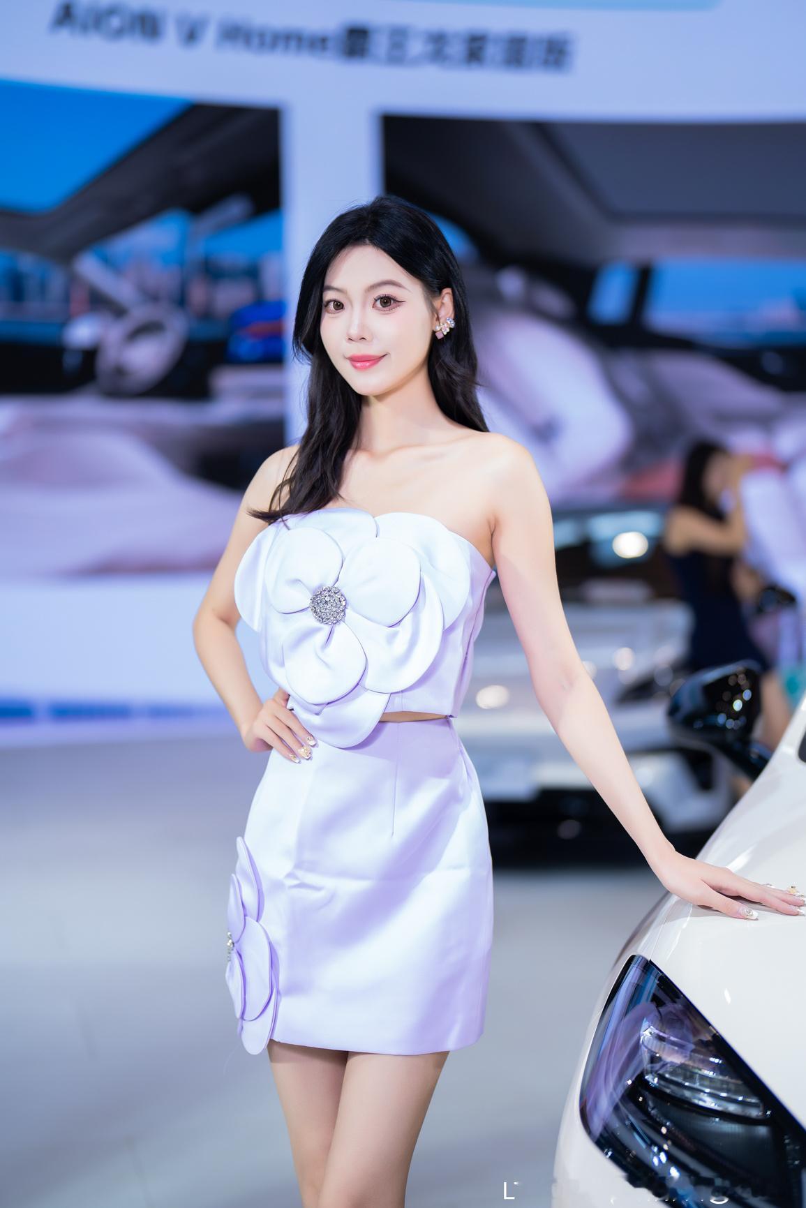 聆听猎人的车展日记猎人在佛山车展猎人与车展 2025 国庆佛山车展想把图片带回家