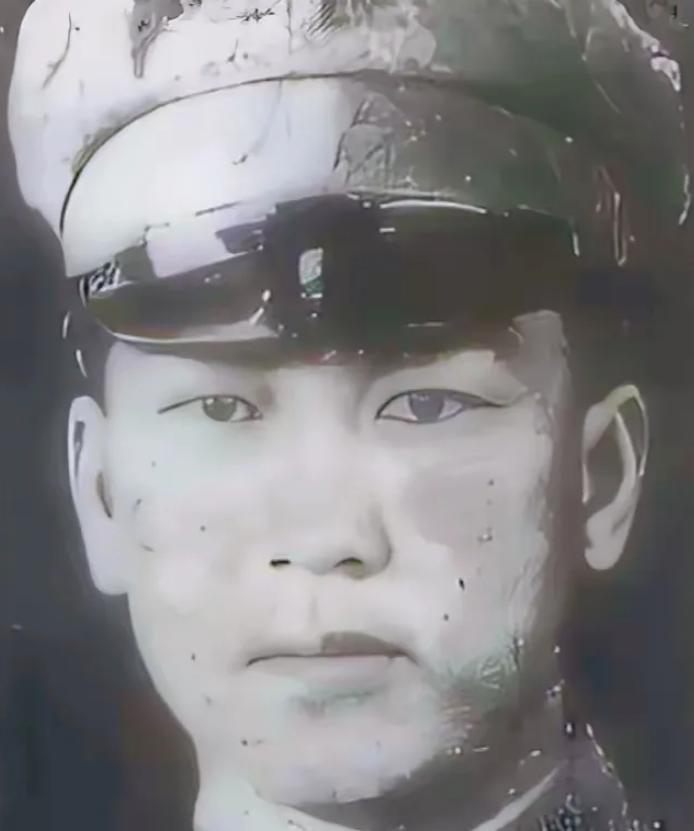 1949年9月，酒泉机场跑道上风沙扑面，一架军用运输机等着起飞。登机的人穿便装，