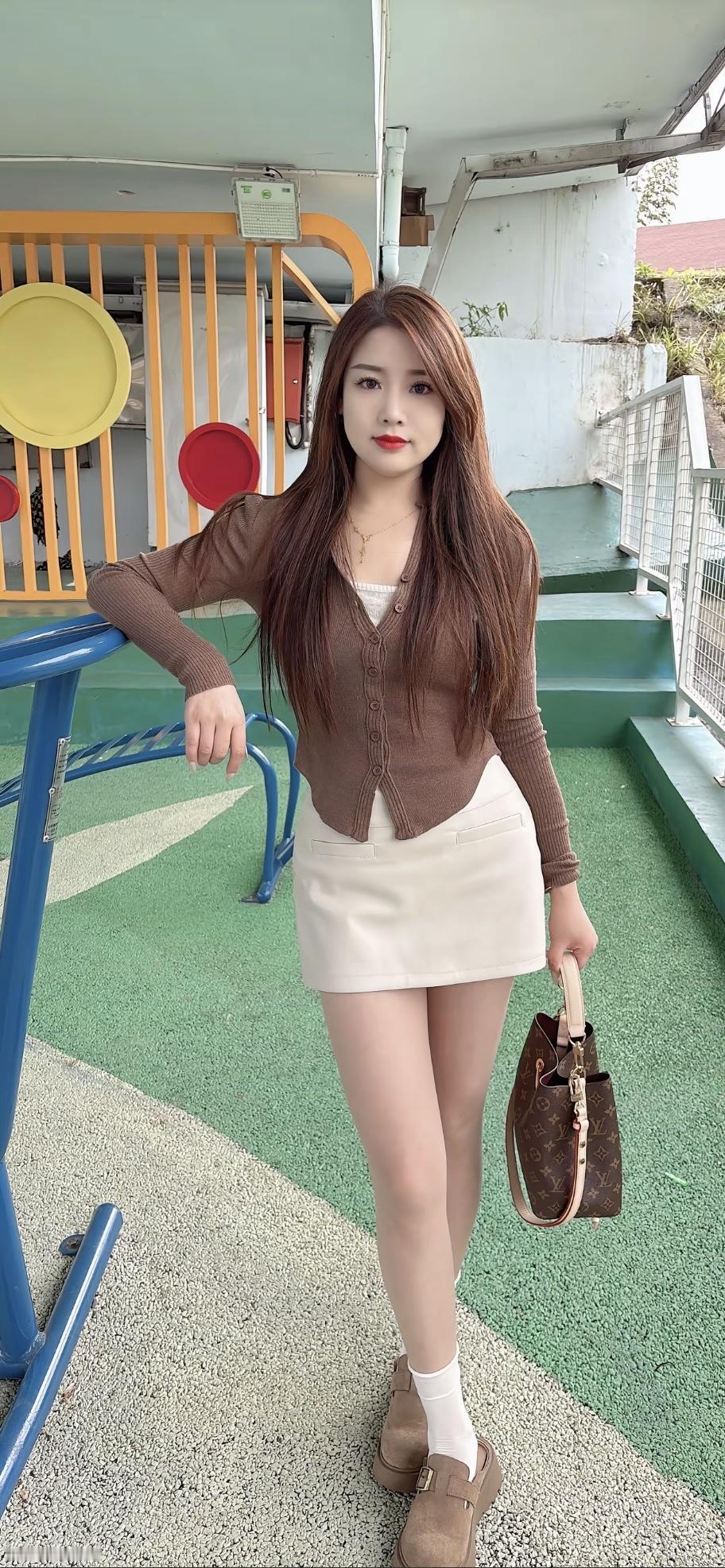 运动风与甜美风的完美结合，轻松打造青春活力！