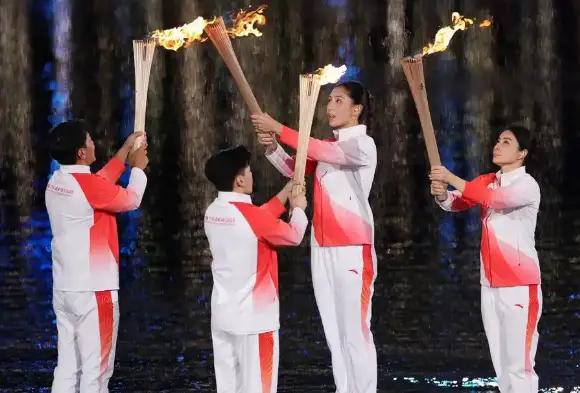 这次全运会，最让人关注的不是马琳，也不是陈若琳，而是那个在多个领域都做出贡献的霍