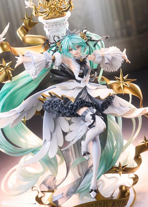 开订 GSC 初音未来 交响乐 10周年 手办    2028年1月份发售  ​