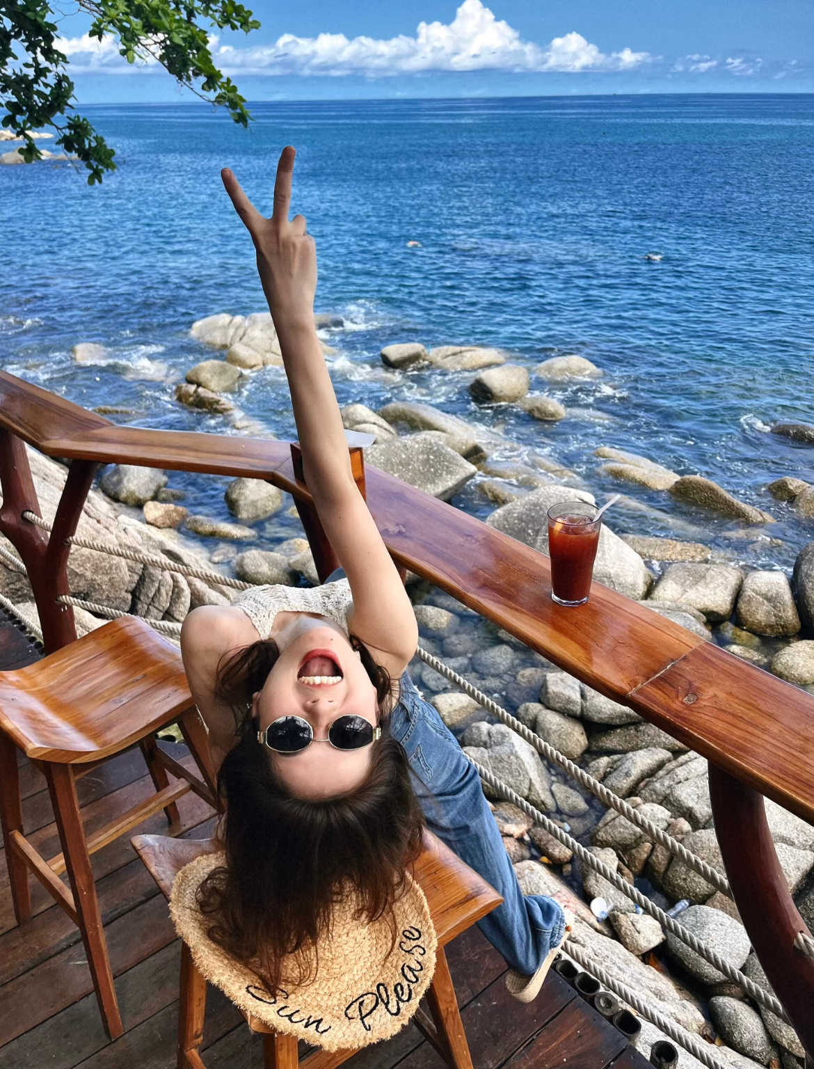 “人生不过就是三万多天，我们尽力而为，尽兴而归。”——午安 