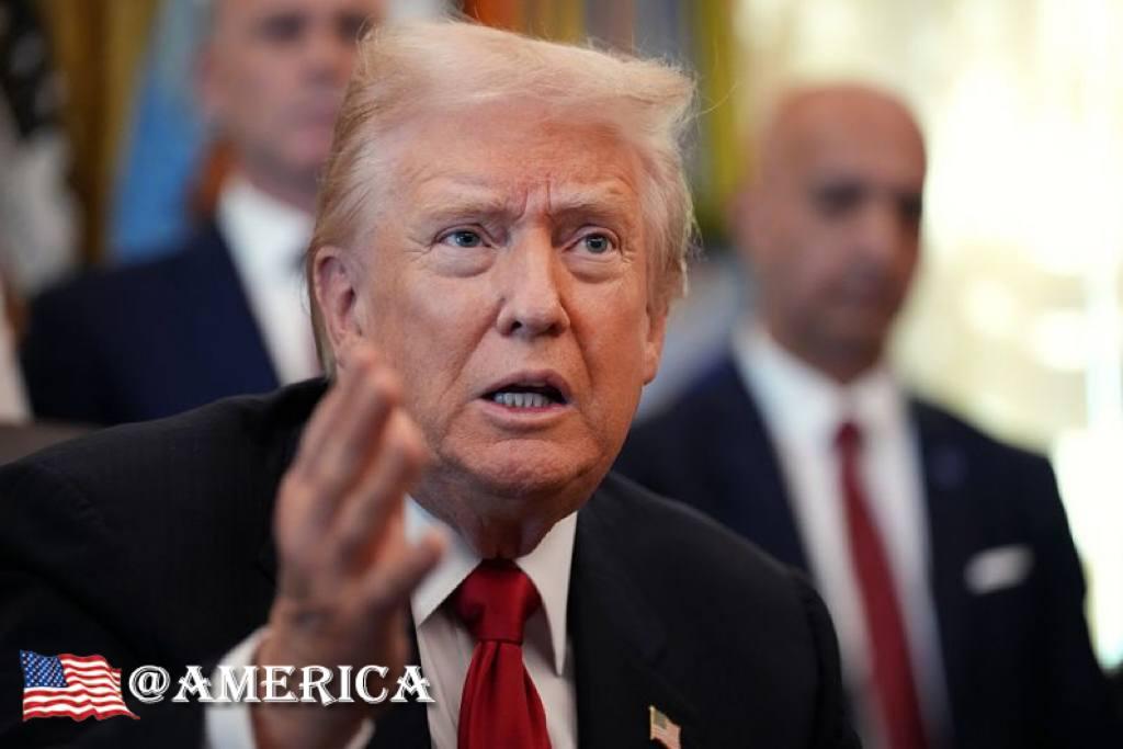 特朗普：奥巴马医改的资金应该“直接发放给民众”

随着政府停摆持续，唐纳德·特朗