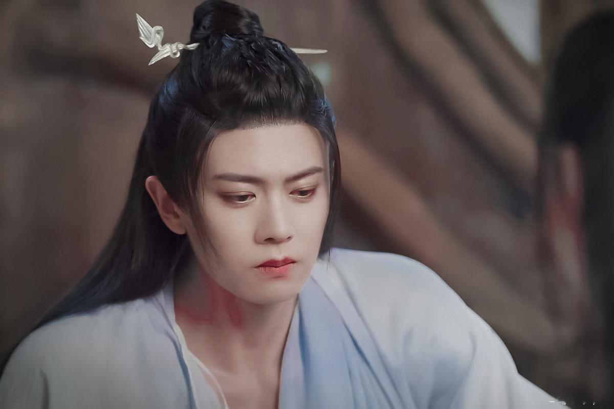 任嘉伦[超话]  2ᥫᩣ♡⃞任嘉伦💐𓂂𓏸𓂂𓈒【你是我永远无法用语言描述