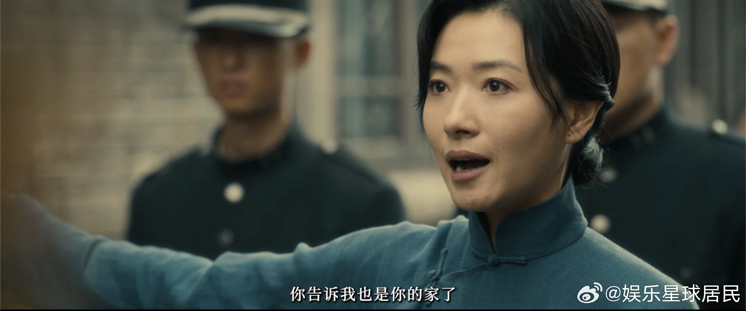 万茜说听张永新讲戏很想哭 导演将作品视作珍宝，讲戏时神采飞扬，倾注全部热爱，万茜