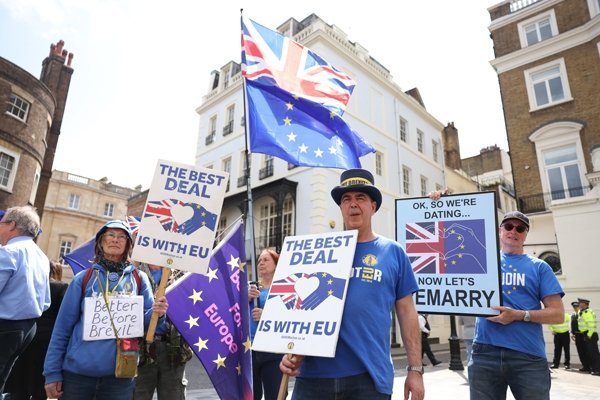 【#欧盟四大国过半受访者支持英国返欧#】英国脱欧公投十年之际‌，《卫报》13日援