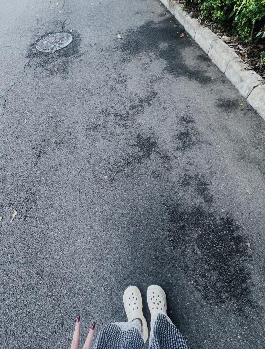 做了美甲能擦干净P股吗