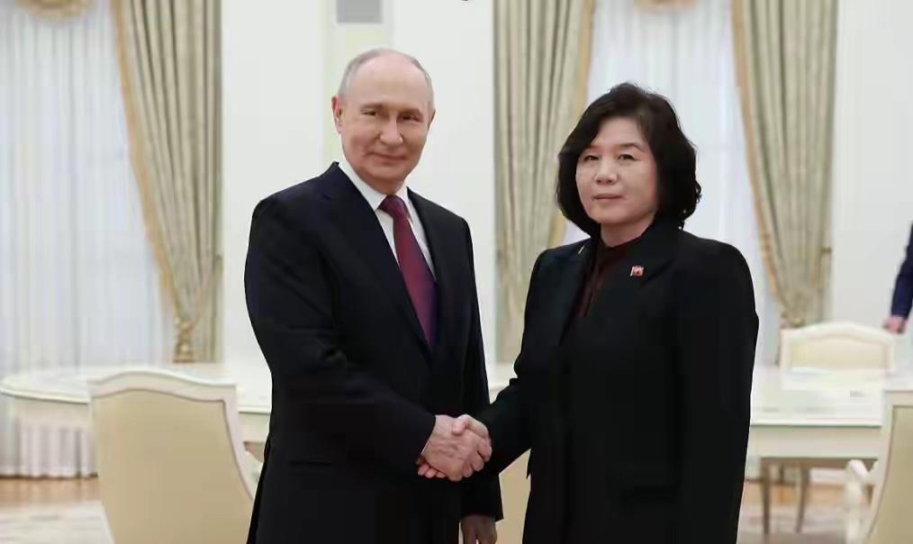 这恐怕才是美西方和乌克兰方面最怕的事情
据乌克兰总统泽连斯基表示，朝鲜将进一步向