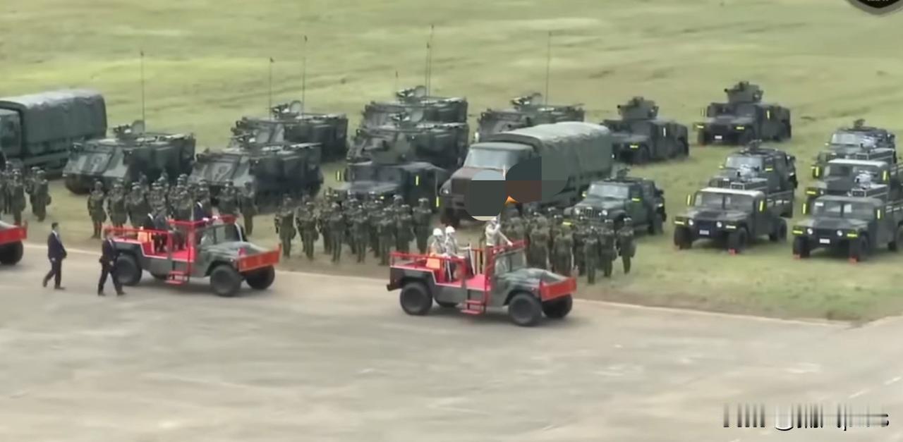 台湾的赖清德前两天检阅了台湾省的军事力量，场面十分寒酸。台湾省的军事开支达到31