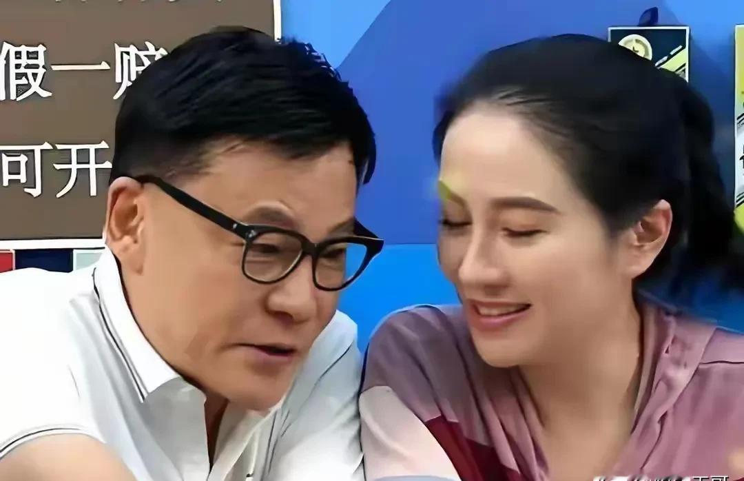 60岁李国庆闪婚，新娘不是叶璇！

全网都在问：叶璇这几个月白秀了？

故事很简