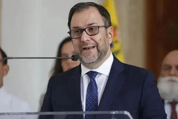 特朗普栽跟头，委内瑞拉铮铮铁骨！外长当着全世界的面：感谢中国！
 
当特朗普政府