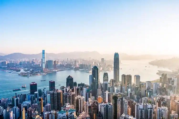 粤港澳大湾区国际红利来袭！
粤港澳大湾区早已成为全球瞩目的核心区域，从科技创新到