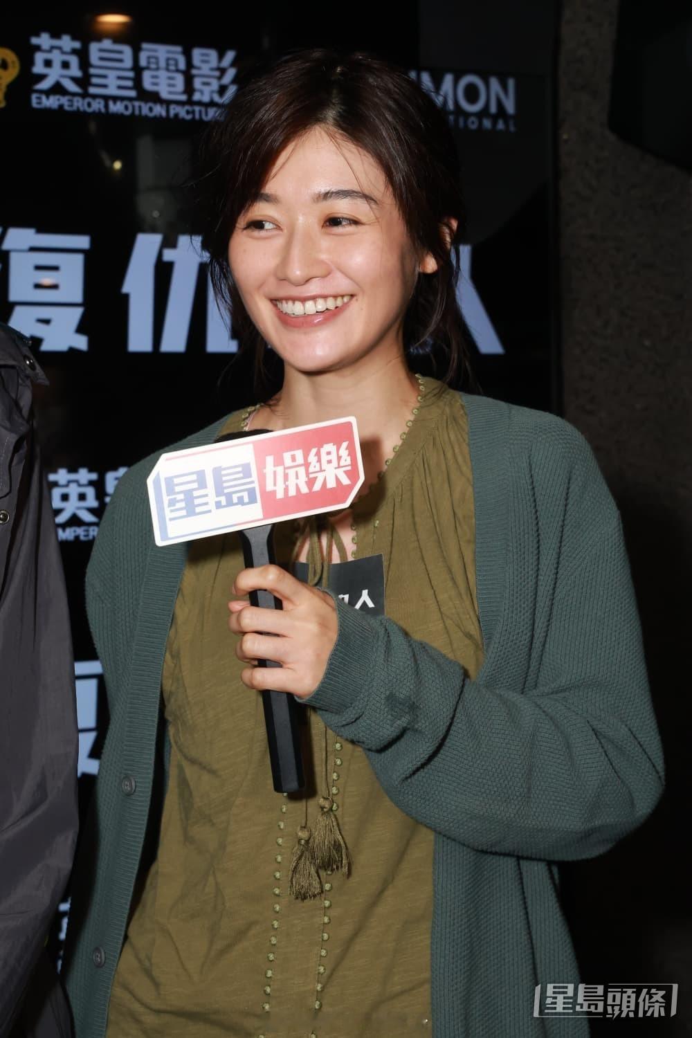 星岛：《复仇的人》片场探班｜刘青云甜赞郭蔼明耀眼如光源，婉拒古天乐红馆嘉宾；邓涛