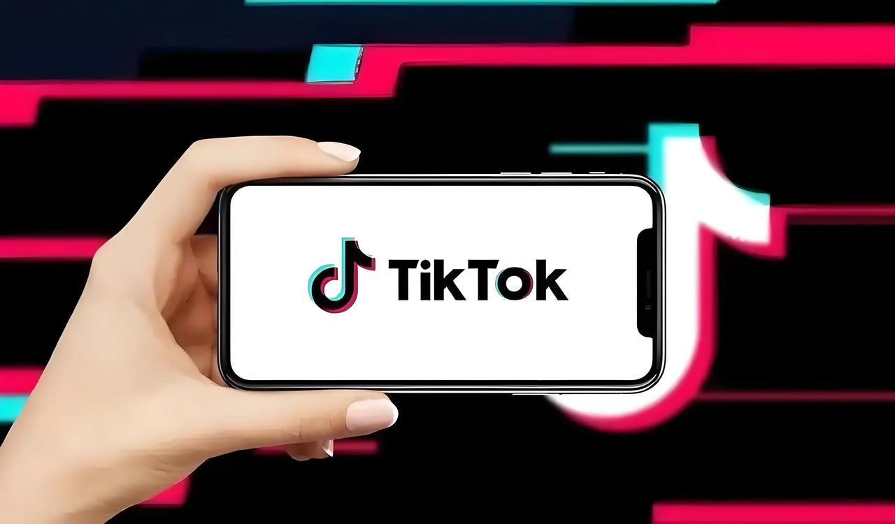 tiktok美国版被强制暂停，说明了三点，一个是美国叫嚣的所谓言论自由，那得建立