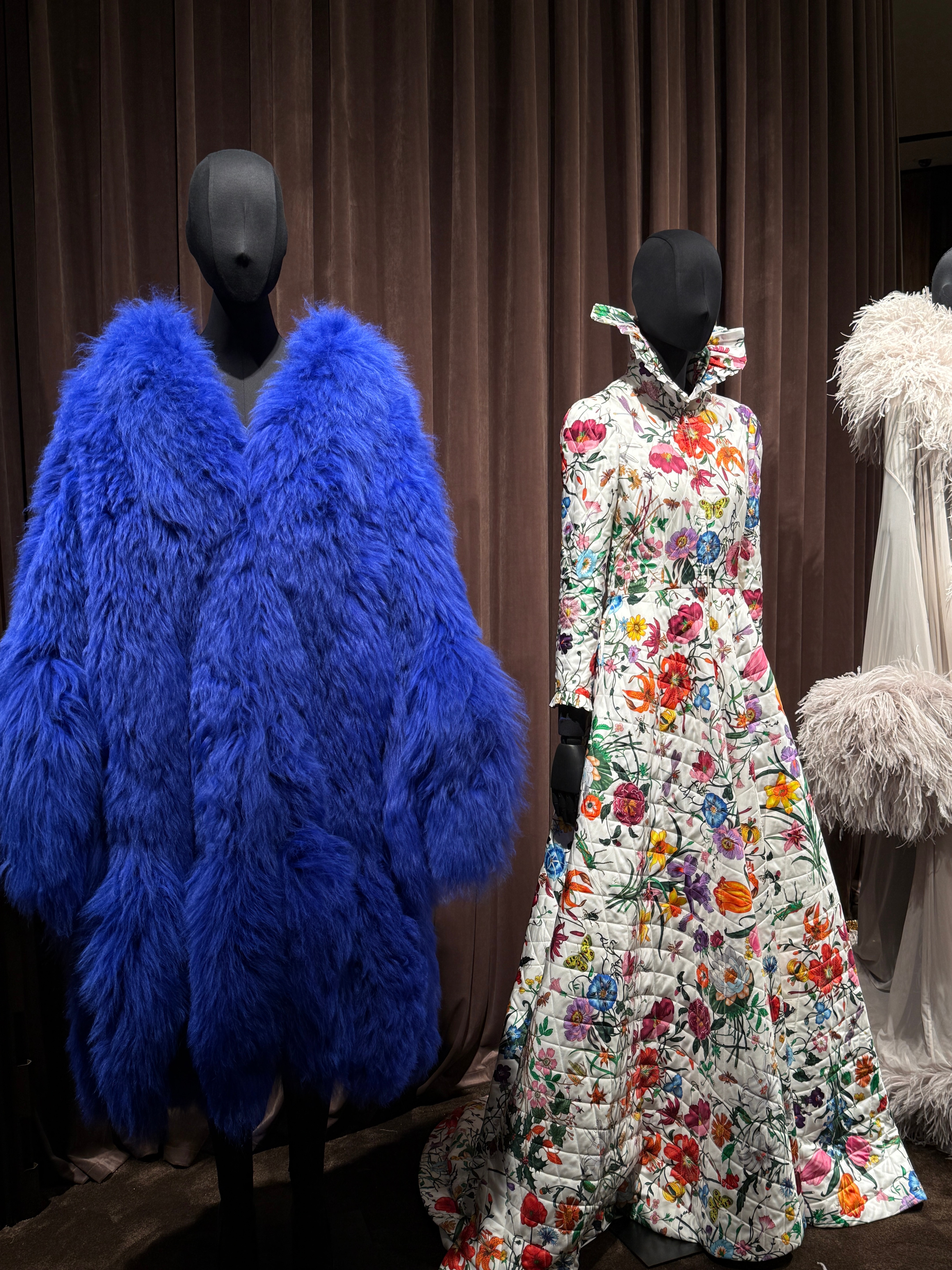 Demna 执掌下的 Gucci ，以一段电影放映的沉浸式叙事发布全新 La F