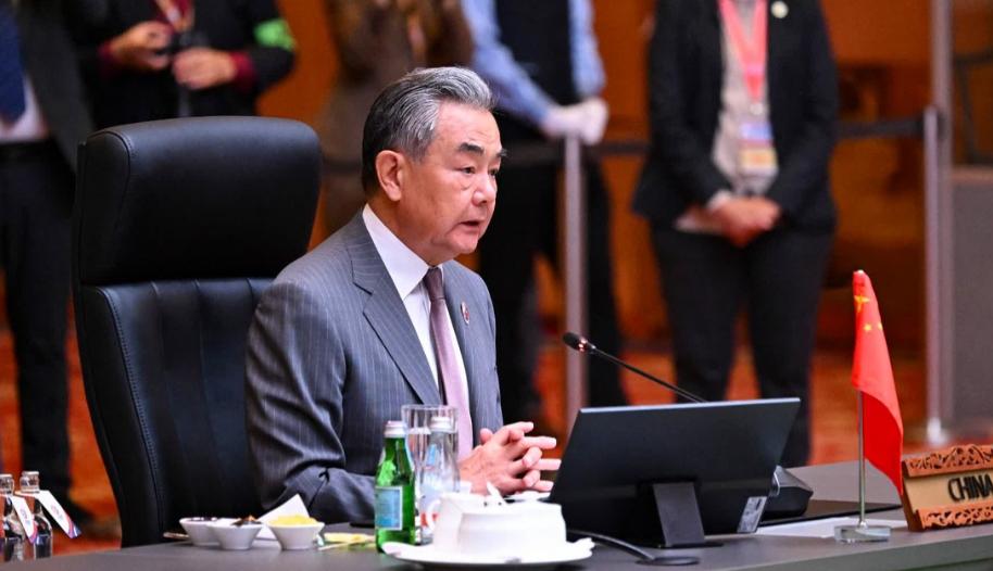王毅部长将要抵达波兰，就波兰关闭白俄罗斯边境口岸，造成中欧停摆一事进行协商，而波