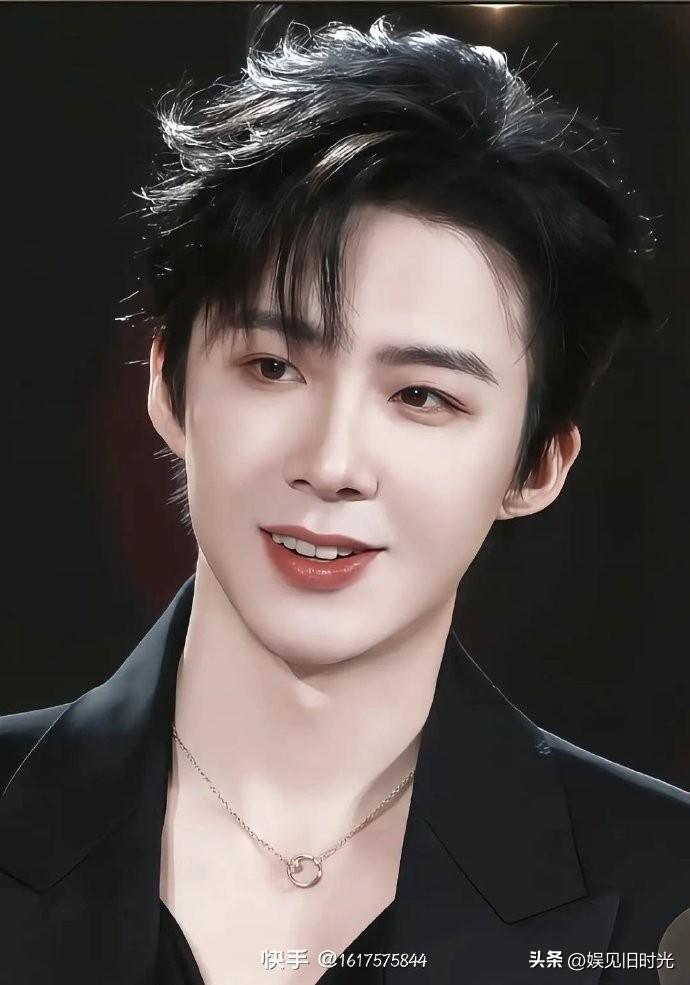 刘宇宁春节回丹东过年，特别想吃一家饭店的家乡菜。

初一刚过，大年初二那天，他就